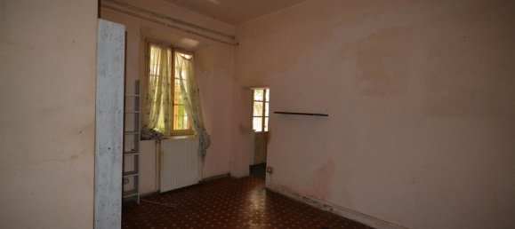 6 rooms House in Piacenza, Italy No. 217382 26