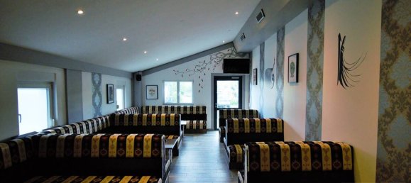 Edifício de 5 divisões em Breisgau-Hochschwarzwald, Germany N.º 66727 6