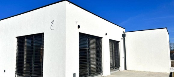 Бунгало с 3 комнатами в Нойфельд ан дер Лайта, Австрия № 112181 23