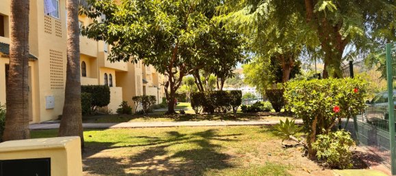 Apartamento de 2 dormitorios en Estepona, Spain No. 137526 11