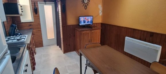 2 bedrooms House in Estaires, France No. 278250 4