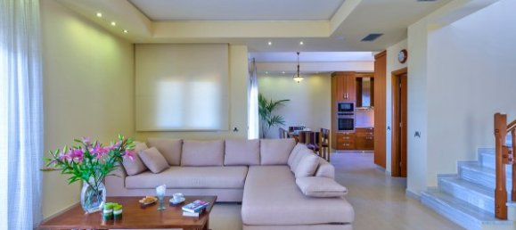 4 bedrooms Villa in Chania, Greece No. 215 5