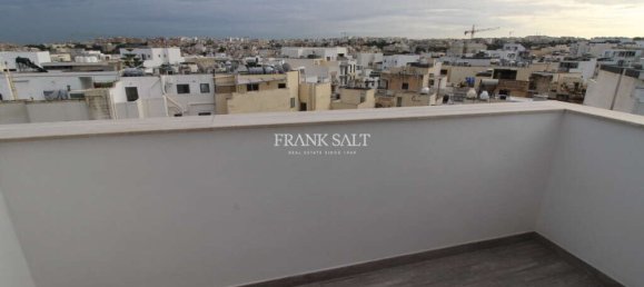 Ático de 1 dormitorio en Swieqi, Malta No. 9684 6