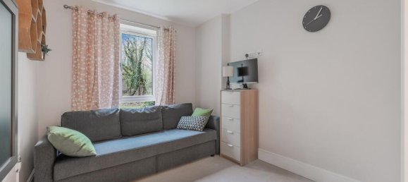 2 bedrooms Apartment in Epsom, United Kingdom No. 9710 13