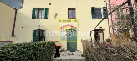2 Schlafzimmer Wohnung in Cascina, Italy, Nr. 352444 14