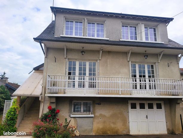 Casa de 4 dormitorios en Bazarnes, France No. 307479