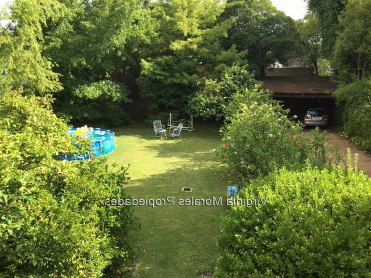 3 bedrooms House in Montevideo, Uruguay No. 7837