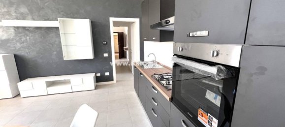 2 Schlafzimmer Wohnung in Curtatone, Italy, Nr. 353826 3