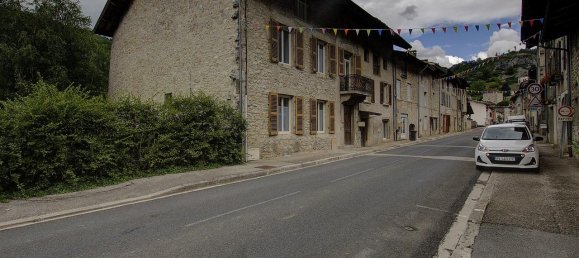 9 chambres Appartement à Ain, France No. 333438 2