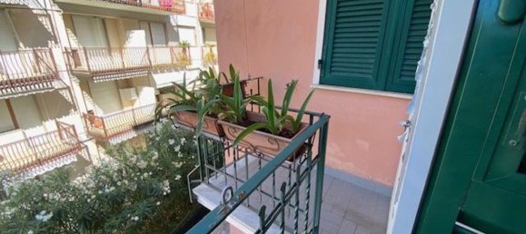 Apartamento de 3 habitaciónes en Rapallo, Italy No. 267945 15