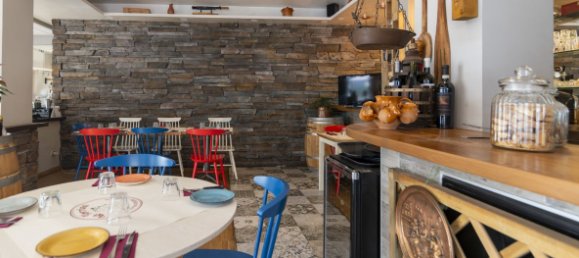 1 room Commercial property in Rome, Italy No. 129050 13