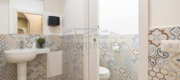 1 room Commercial property in Rome, Italy No. 129050 19