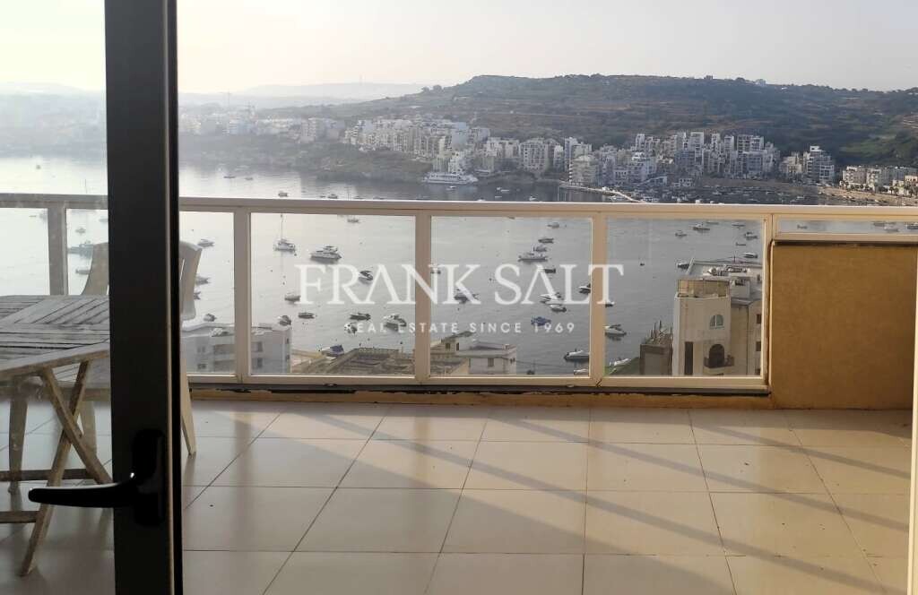 3 bedrooms Penthouse in Saint Paul's Bay, Malta No. 11697