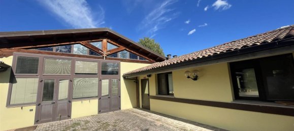 Casa de 30 divisões em Dovadola, Italy N.º 227735 2