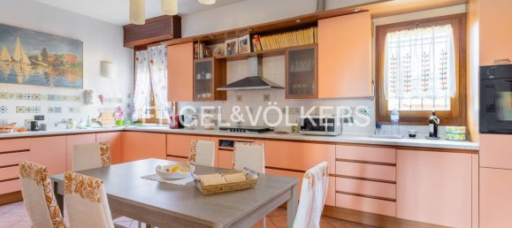 5 bedrooms Villa in Dozza, Italy No. 127232 6