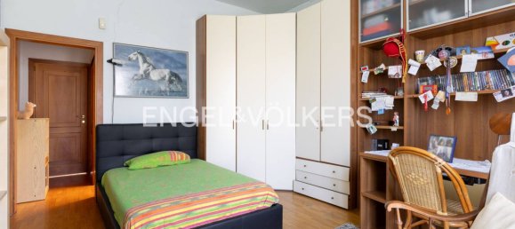 5 bedrooms Villa in Dozza, Italy No. 127232 9