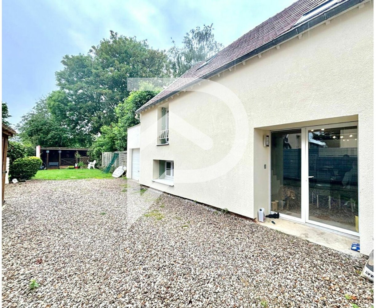 3 Schlafzimmer Haus in Longperrier, France, Nr. 164205