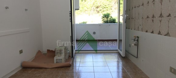 Apartamento de 4 dormitorios en Teramo, Italy No. 344880 10