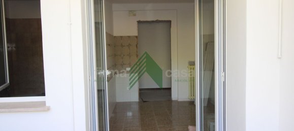 Apartamento de 4 dormitorios en Teramo, Italy No. 344880 13