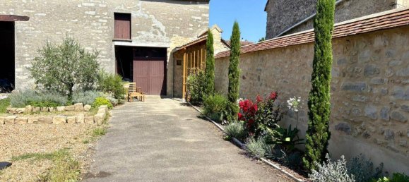 2 bedrooms House in La Chapelle-la-Reine, France No. 329910 11