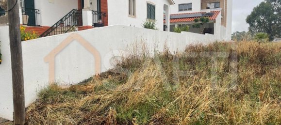 378m² Land in Entroncamento, Portugal No. 77095 9