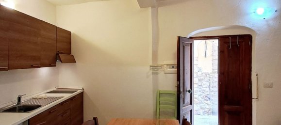 Квартира с 2 спальнями в Кастельсардо, Италия № 334430 25