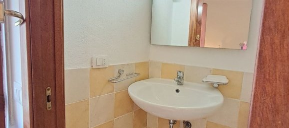 Квартира с 2 спальнями в Кастельсардо, Италия № 334430 10