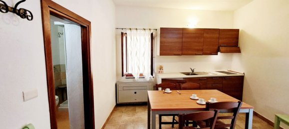 Квартира с 2 спальнями в Кастельсардо, Италия № 334430 7