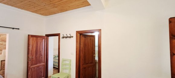 Квартира с 2 спальнями в Кастельсардо, Италия № 334430 19