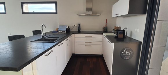 4 bedrooms Villa in Finestrat, Spain No. 6897 15