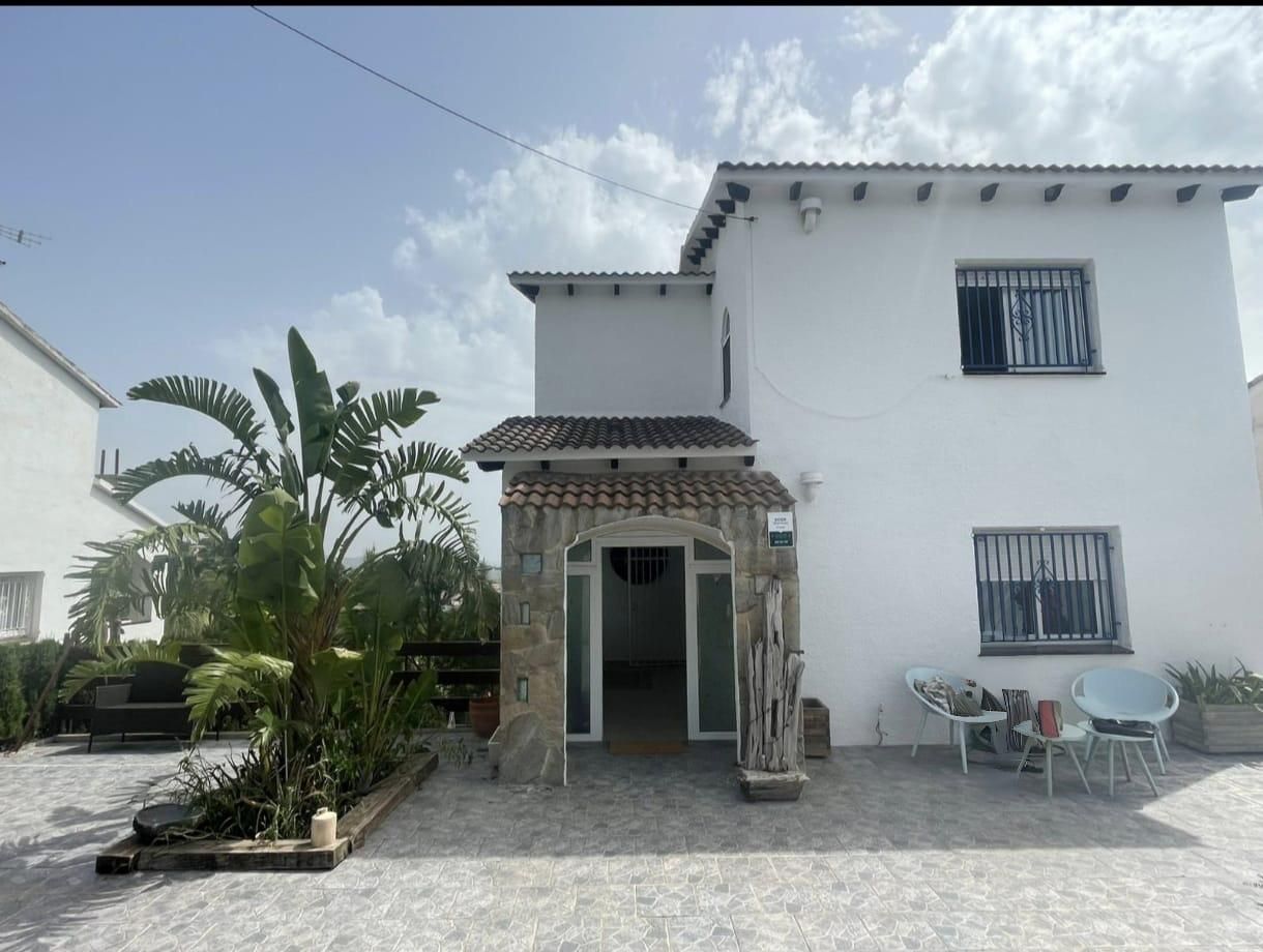 4 bedrooms House in El Vendrell, Spain No. 263685