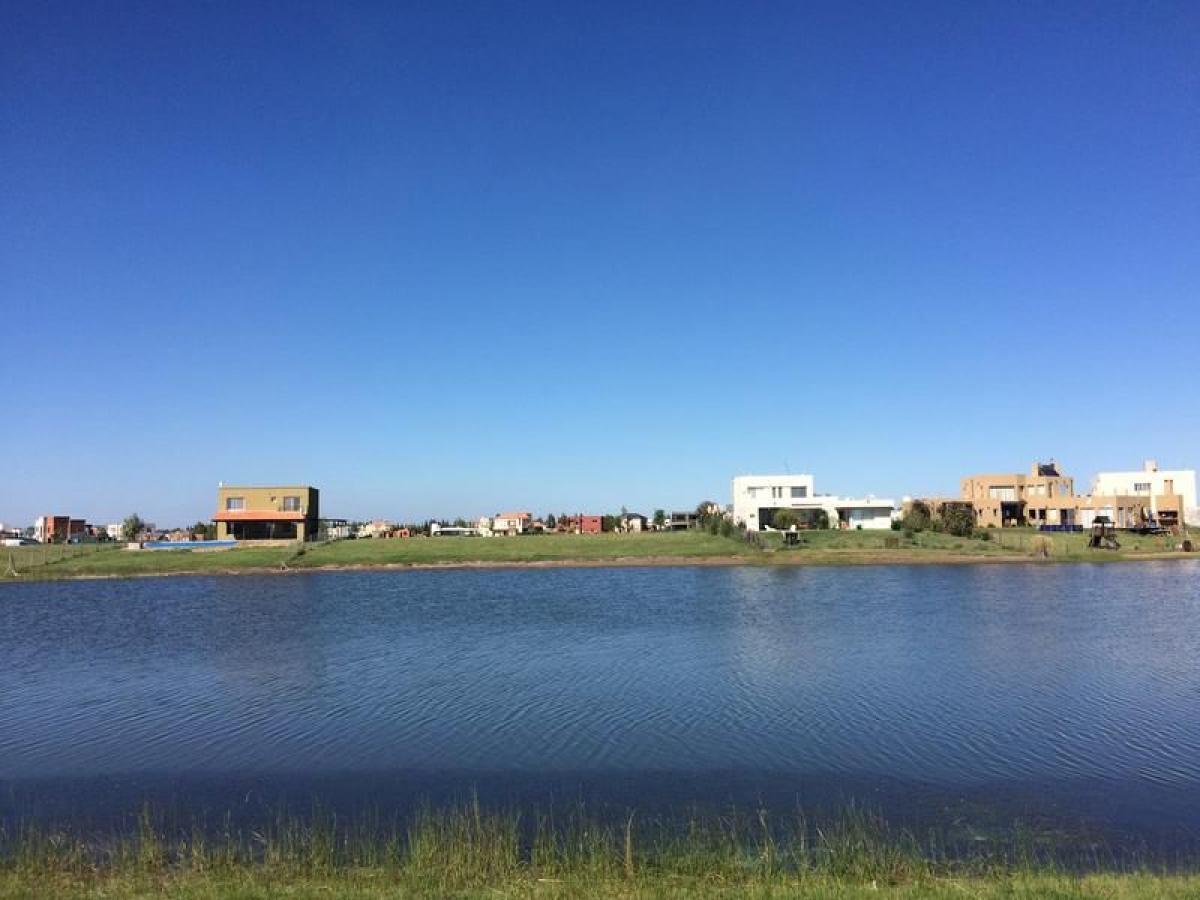  Land in Tigre, Argentina No. 113969