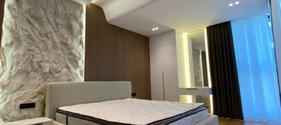 2 bedrooms Apartment in Sabail, Azerbaijan No. 1700 13