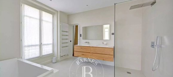 5 Schlafzimmer Haus in Versailles, France, Nr. 131248 15