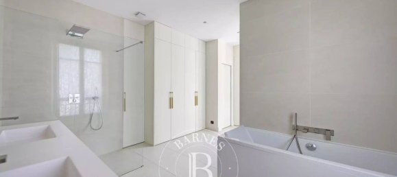 5 Schlafzimmer Haus in Versailles, France, Nr. 131248 14