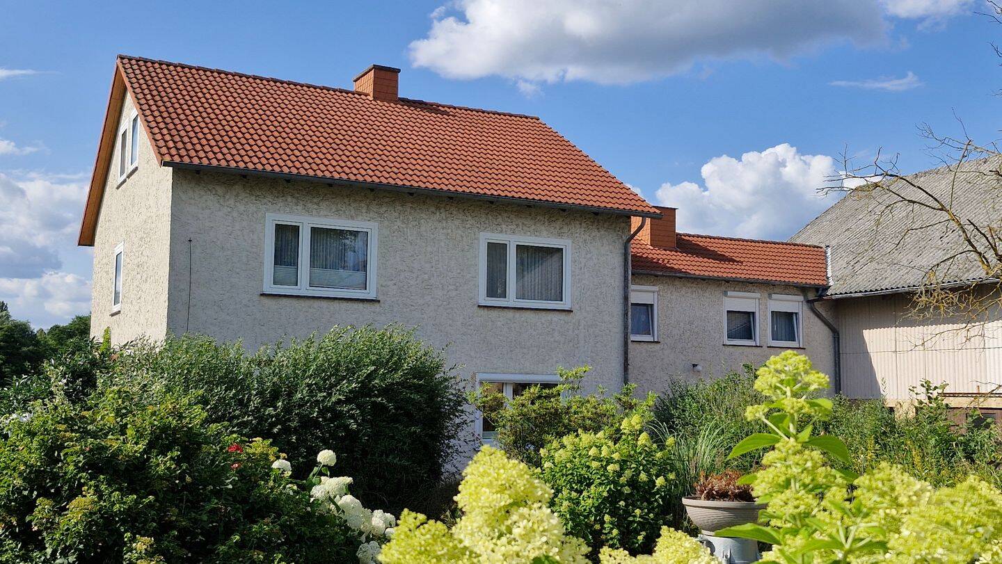 7 rooms House in Kassel, Germany No. 365086