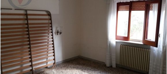 7 rooms House in Maglie, Italy No. 161649 9