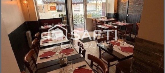 3 rooms Commercial property in Levallois-Perret, France No. 280135 13