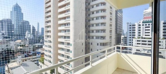 2 bedrooms Condo in Khlong Toei, Thailand No. 8802 7