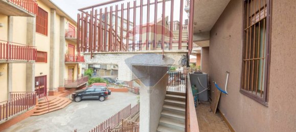 2 Schlafzimmer Wohnung in San Pietro Clarenza, Italy, Nr. 44941 6