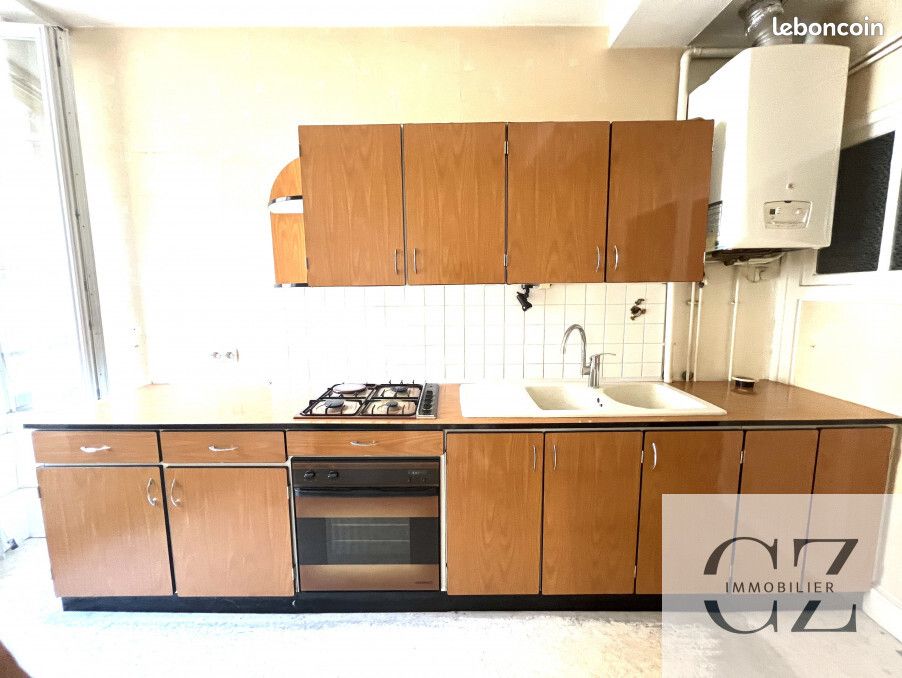 Apartamento de 1 dormitorio en Dijon, France No. 339719