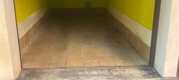 15m² Garage in Monza, Italy No. 55396 2