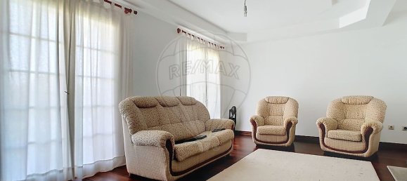 4 bedrooms House in Oliveira do Conde, Portugal No. 184442 11