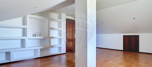 4 bedrooms House in Oliveira do Conde, Portugal No. 184442 5