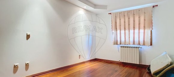 4 bedrooms House in Oliveira do Conde, Portugal No. 184442 8