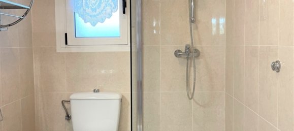 6 غرف نوم فيلا في Essen, Germany رقم 34027 36