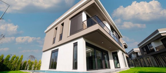 Villa 6+1 in Antalya, Turkey No. 22969 22