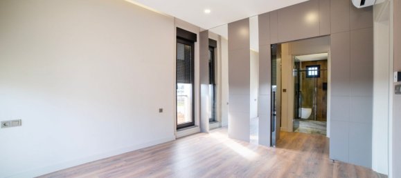 Villa 6+1 in Antalya, Turkey No. 22969 10