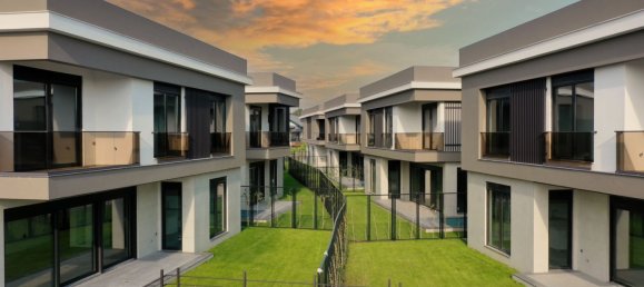 Villa 6+1 in Antalya, Turkey No. 22969 2