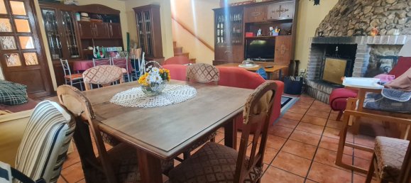 Casa de 3 dormitorios en Valladolid, Spain No. 191050 2